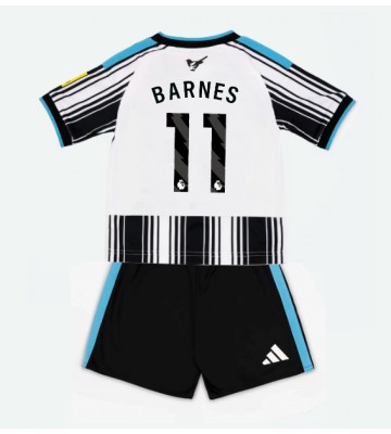 Newcastle United Harvey Barnes #11 Replika Hemmatröja Barn 2026-27 Kortärmad (+ Korta byxor)